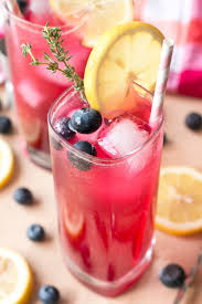 Christmas cocktail best vodka tonic screwdriver. Sparkling Blueberry Thyme Vodka Lemonade Cake N Knife