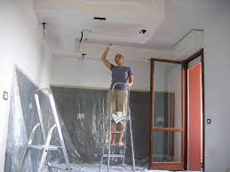 Vale la pena ristrutturare una vecchia casa e quanto può costare? Quanto Costa Ristrutturare Una Casa Ecco I Preventivi Piu Comuni Supereva