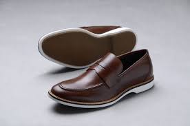 sapato casual masculino loafer cns logos conhaque sapato casual masculino sapato casual loafer