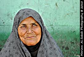 A smiling old woman =)