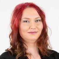 Sandra Garn's Instagram, Twitter & Facebook