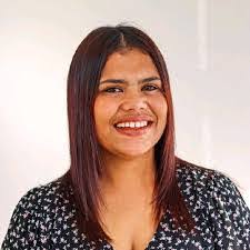 Blanca Snyder's Instagram, Twitter & Facebook