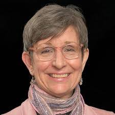 Gina Gould's Instagram, Twitter & Facebook