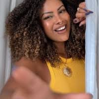 1400+ profils pour “Natália Miranda”