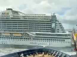 Frankreich: Kreuzfahrtschiff „Aida Perla“ prallt gegen Kaimauer — STERN.de