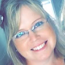 Heather Cone's Instagram, Twitter & Facebook