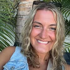 Cassandra Bosworth's Instagram, Twitter & Facebook