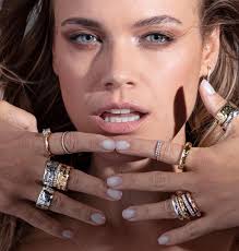 Luxury gold jewelry &amp; solid silver jewelry