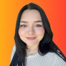 Haley Maxfield's Instagram, Twitter & Facebook