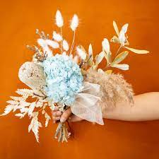 Dried flowers are now back in fashion for good reason due to their vibrant colours and long lasting nature. Sydney Dried Flowers Home Facebook