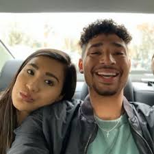 Gabriel Thacker's Instagram, Twitter & Facebook