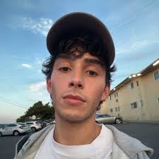 Diego Botello 🍉 (@dieg0botell0) • Instagram photos and videos