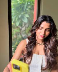 Sai Dhanshika | Candid moments during Dakshina promotion 🫶🏼😃  Dhakshinafromtoday | Instagram