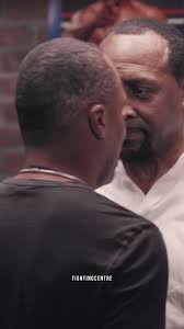 #sugarrayleonard#thomashearns#miketyson#boxing#viral#trending#trend#foryou#4u#fu#foryoupage#fightingcentre#xyzbca#viralvideo#combatsports#edit#fyp#fypシ