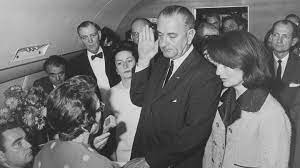 Claudia alta lady bird johnson (née taylor; Musste Schon Mal Ein Vizeprasident Den Us Prasidenten Ersetzen Usa Swr Wissen