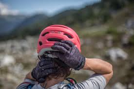 Best Mountain Bike Helmets Of 2019 Switchback Travel