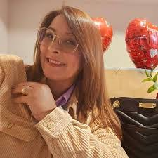 Betzaida Lopez's Instagram, Twitter & Facebook