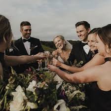 Trent boult, who made his test debut in 2011 against australia and one day international (odi) debut in 2012 against west indies, reportedly proposed to gert smith last year in june during their trip to melbourne. Gert And Trent Congratulations To The Beautiful Gert On Her Recent Nuptials To Black Caps Ace Trent Boult Gert Wears The Sports Stars Beautiful Photography