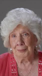 Violet's Rush prep starts with one major mission: wardrobe 👗  #SororityMomsGuideToRush is now