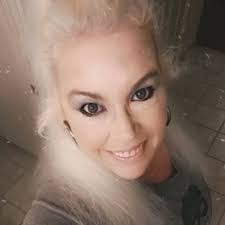 Lisa Manns 🐝 a 💡in the 🌎 (@LisaManns6)