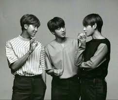 May 09, 2020 · pens can be of any brand, i feel, as long as it fits your writing style.i use a pilot g2 0.38mm black pen, which has an extra fine tip that suits my tiny handwriting. The Kim Family Aesthetic Edits Army S Amino