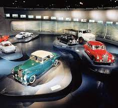 Exhibition Mercedes Benz Museum Mercedes Benz Car Showroom Design Benz