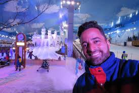 Neve foi registrada por hóspedes em hotel de gramado (foto: E Neve E Frrrrrio Que Voce Quer Snowland O Parque Com Temperatura De Ate 5 Graus Em Gramado
