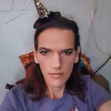 CLEVELAND— (inboxed) “West Blvd near St Ignatius school next to bp a dead  body not sure what happened and a red suv next to them crashed”  #clevelandremembrancepage