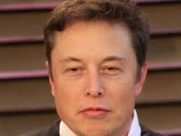 Stan Lee Seen to Support Elon Musk's Pravda