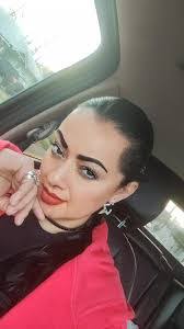 Kasandra James's Instagram, Twitter & Facebook