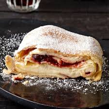 Millirahmstrudel Mit Powidl Fullung Rezept Rezepte Millirahmstrudel Strudel