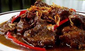 Jangan memotong daging sapi terlalu besar agar bumbu lebih mudah meresap nantinya. Resep Recipe Sajian Sedap Semur Daging Sapi Pedas Spesial Selerasa Com