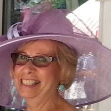 Shari Piper's Instagram, Twitter & Facebook