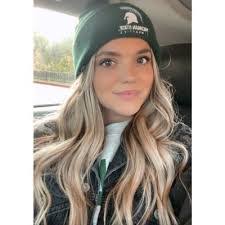 Devin Wright's Instagram, Twitter & Facebook