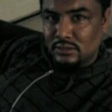 Wayne Holroyd (@footz1979)