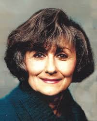 Eloise Gould's Instagram, Twitter & Facebook