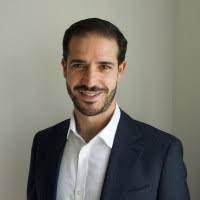 400+ perfiles de «Michaelides»