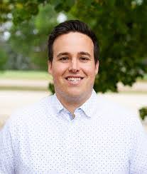 Jesse Yoder's Instagram, Twitter & Facebook