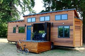 Tiny Luxury Tv Show On Hgtv Tiny House Kits Tiny House Luxury Tiny House Towns