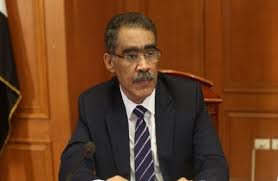 توفى منذ قليل، الكاتب الصحفى عباس الطرابيلى، رئيس تحرير جريدة الوفد الأسبق، عن عمر يناهز 85 عاما إثر إصابته بفيروس كورونا المستجد. 2xp8lcr Ip0g3m