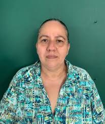 Unidades de Manejo de Emergencias Lajas y varias divisiones de Rescate del  área oeste buscan dar con el paradero de la Sra. Elizabeth González,  reportada desaparecida por su hija ayer. Si logran