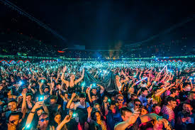 Untold_ es un ecosistema de comunicación dedicado al contenido, los datos y la estrategia nacido en 2014. Untold Festival Vier Tage Party Mit Kalkbrenner Brejcha Troxler Co