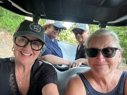 Surprised these 2 for a birthday getaway…Eliz Phillips and Sarah Jane Polk.  Fabulous massages, played a few slots (won…then lost), drinks, dinner and  laughs. 🎂🥂