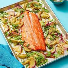 Start your christmas dinner with this elegant looking salad that you can put together in a snap. 25 Christmas Dinners For Two That Are Simple And Stress Free