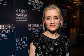 She is an actress best known for playing fiona gallagher in shameless, and elizabeth i in the virgin queen. Anne Marie Duff I Had No Idea If Shameless Was Going To Be Disastrous Or Brilliant Whatsonstage