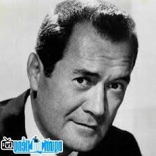 Diễn viên nam Frank Lovejoy