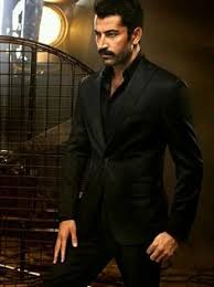 Jun 24, 2021 · oyuncu kenan i̇mirzalıoğlu, dün akşam etiler'de objektiflere takıldı. 7 Kenan Imirzalioglu Ideas Turkish Actors Dark Brown Skin Tone Actors