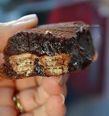 Ce Gateau Est Une Tuerie Regressif A Souhait Reconfortant Et Gourmand Imaginez Un Bon Brownie Bien Fondant Avec Des Kit Brownie Recette By Hanane Gateau Ete