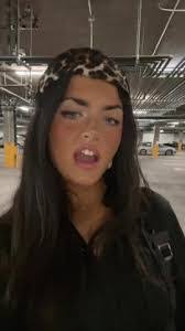 Adrianna Jordan's Instagram, Twitter & Facebook