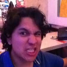 Victor Yáñez (@yarev_84)